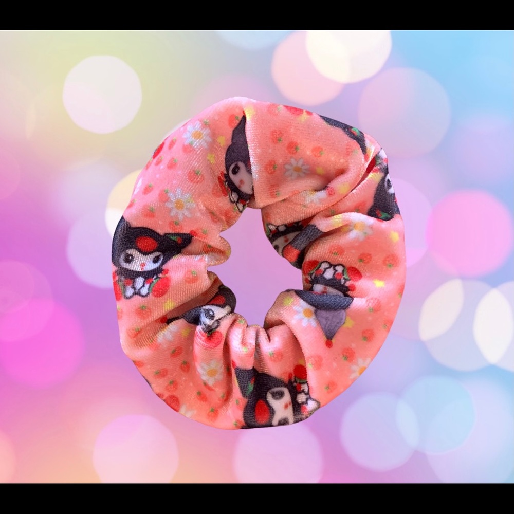 Kuromi strawberry velvet soft Scrunchie